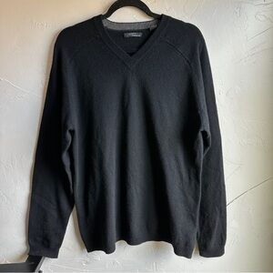 Two AM Men’s Black V-Neck 100% Cashmere Sweater Elevated Basic Luxury Sz L